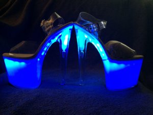 Waterfall Platforms - Photo by Aura Heels